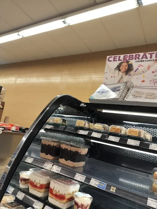 Bakery Deli Picture 9