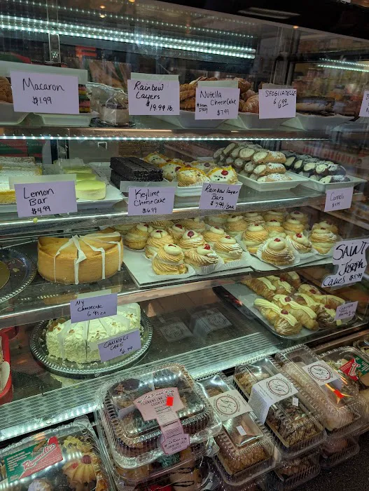 Romanelli's Bakery Deli Imported Food Picture 10