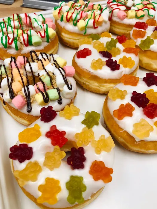 Original Rainbow Donuts Cafe Picture 5