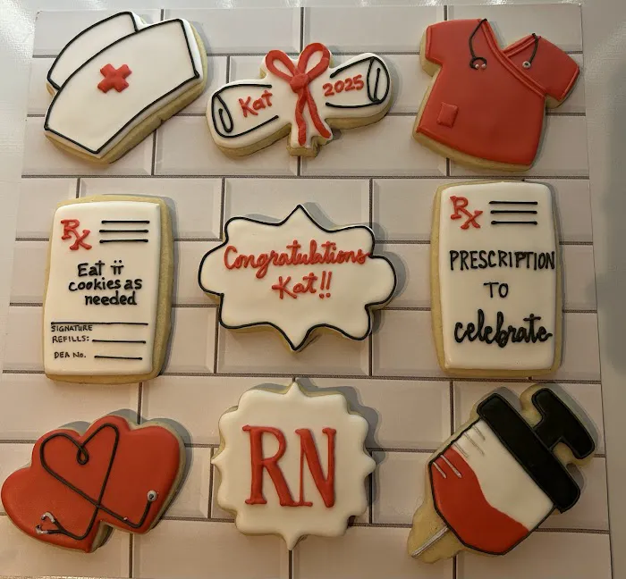 Robin Bakes, LLC Picture 4