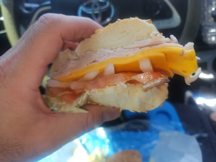 Hot Bagels&Deli Picture 8