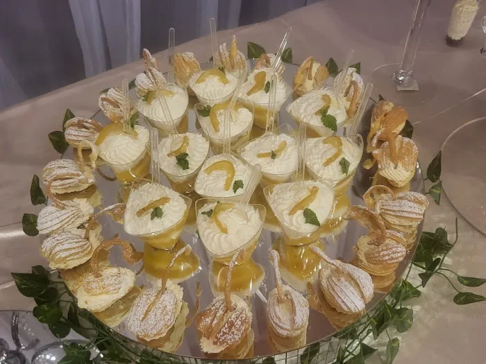 R & B Kosher Bakery Picture 6