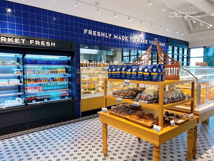 Paris Baguette Picture 3