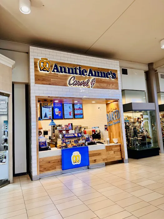 Auntie Anne's Picture 6