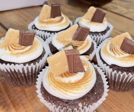 Hefas Cakes