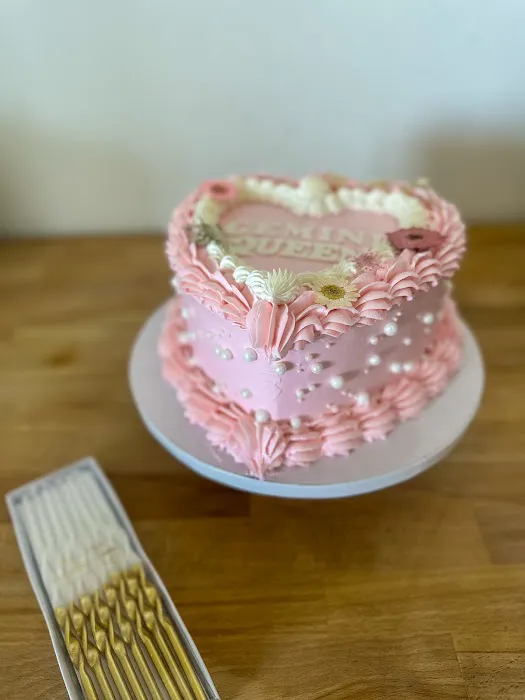 Bonjour Cake AZ Picture 6