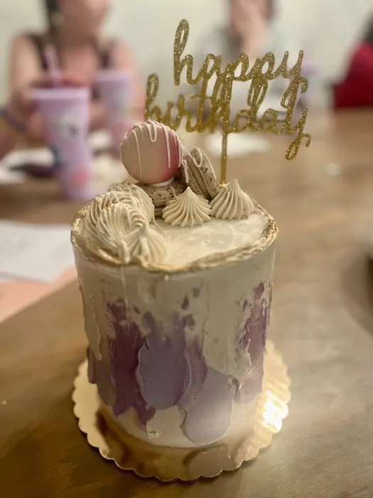 The Velvet Buttercream Picture 1