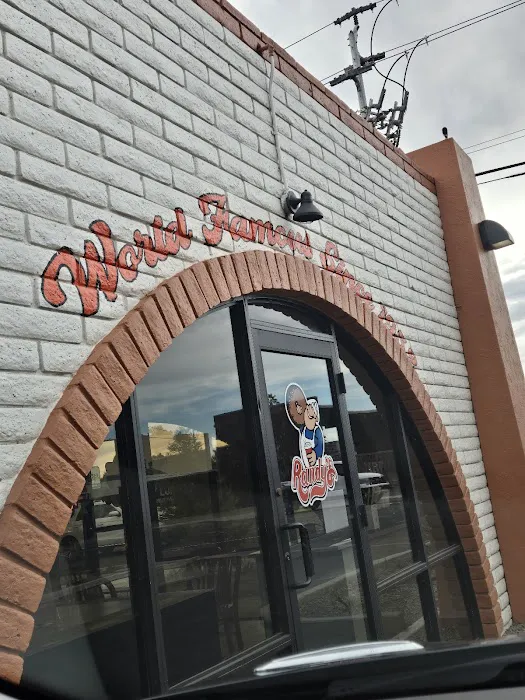 Randy’s Donuts Picture 1