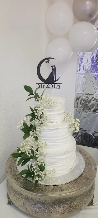 MORA CAKES Picture 1