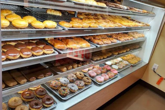 Daily Donuts & Smoothies Boba