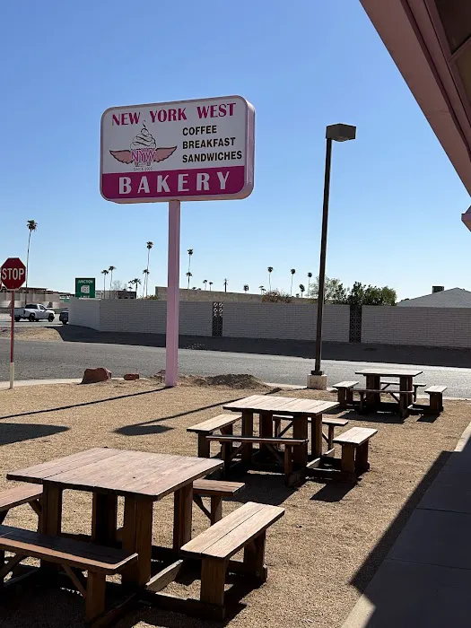 New York West Bakery and Cafe Picture 5