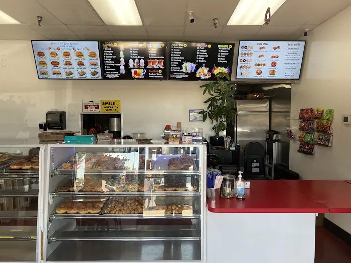 The Donut Shoppe Picture 9