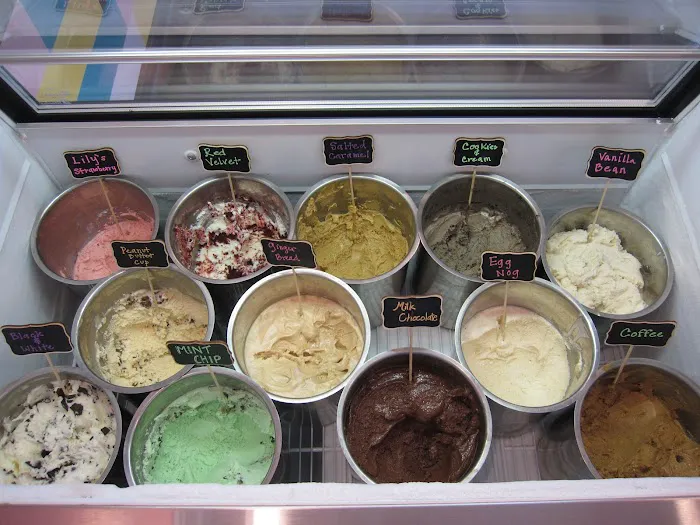 Tiffy's Desserts Picture 6
