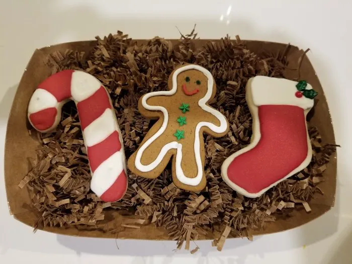 Whisked Creative Confections LLC Picture 1