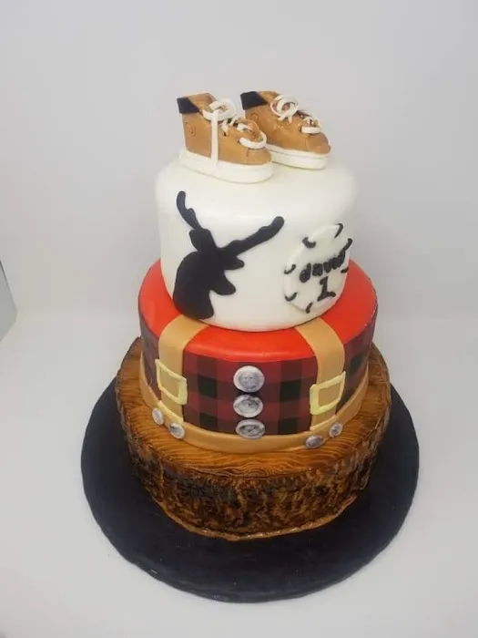 Whisked Creative Confections LLC Picture 2