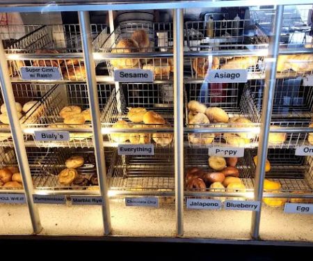 Hot Bagels & Deli