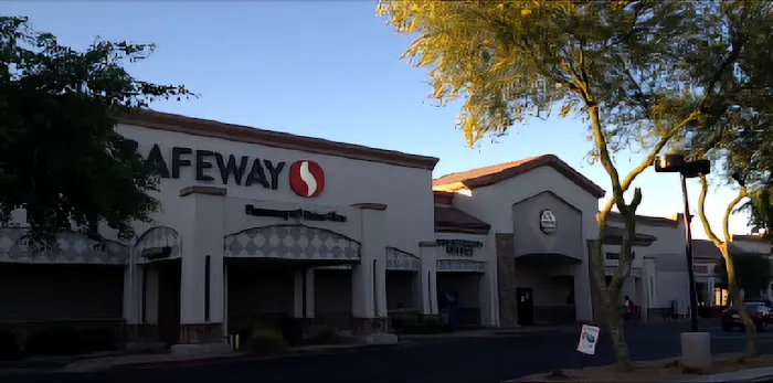 Safeway Bakery Picture 3