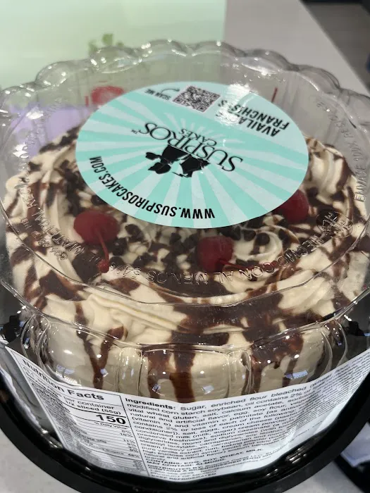 Suspiros Cakes Van Buren Picture 4