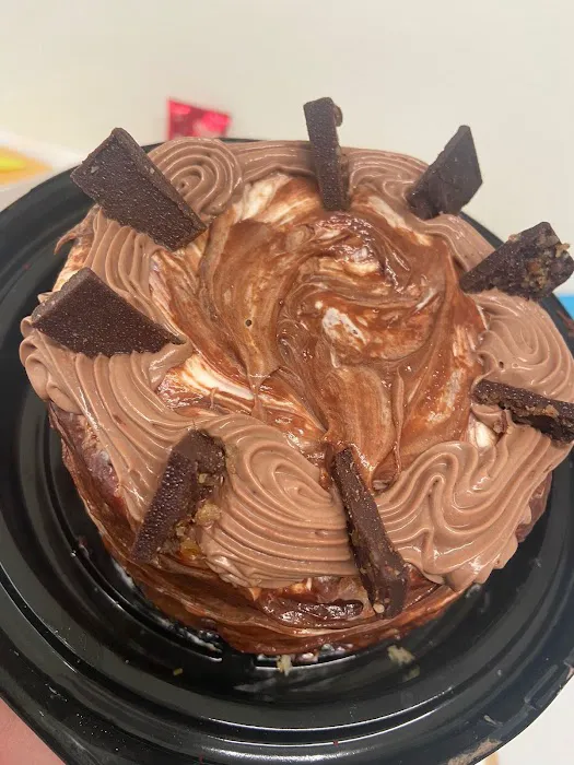 Suspiros Cakes Thomas Picture 6