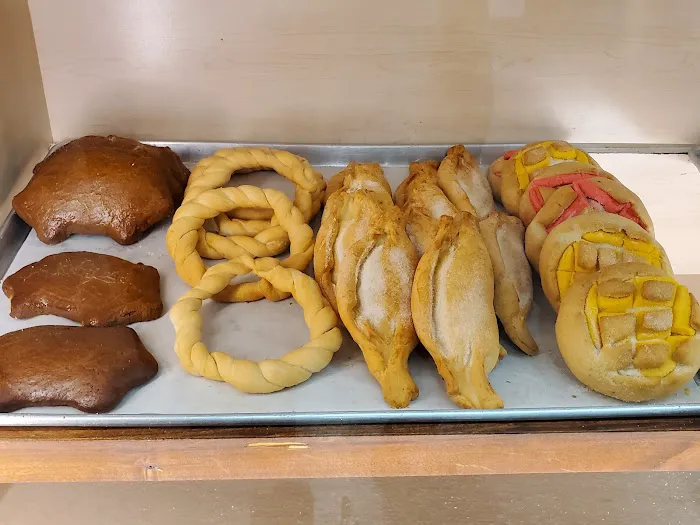 Panaderia los jarochos Picture 9