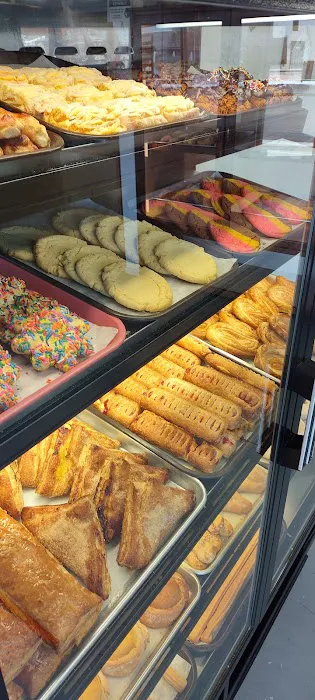 Panaderia los jarochos Picture 3
