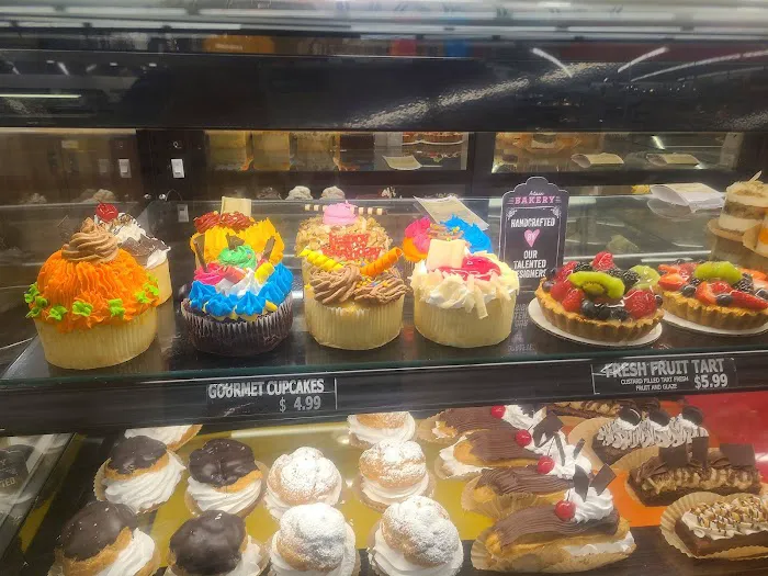 Safeway Bakery Picture 2