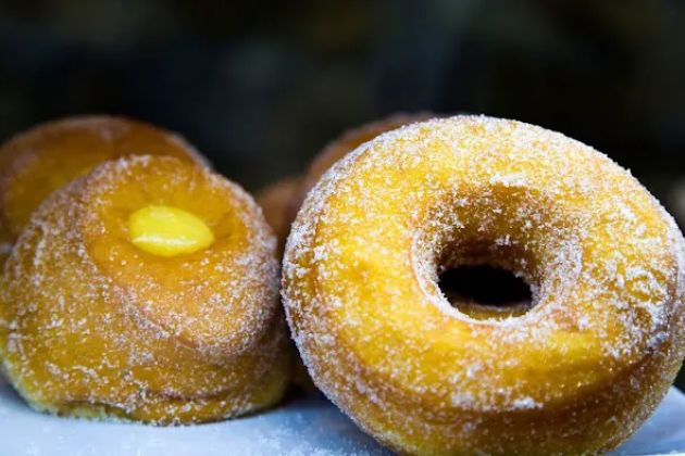 Star Donuts