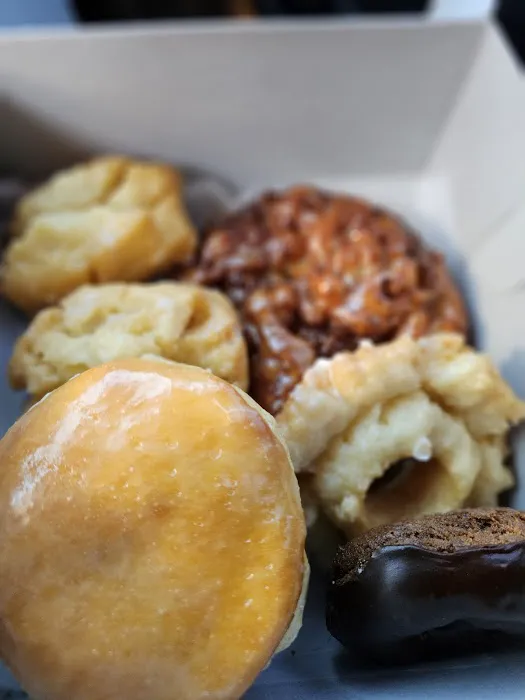 Star Donuts Picture 4