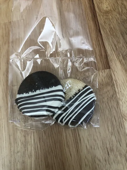 Cosmic Sweets Dessert Emporium LLC Picture 2