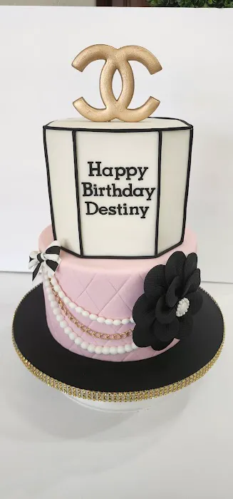 Cup'N Cake custom cakes Picture 7