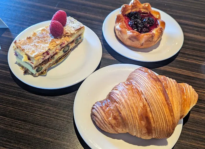 Essence Bakery Cafe Picture 3