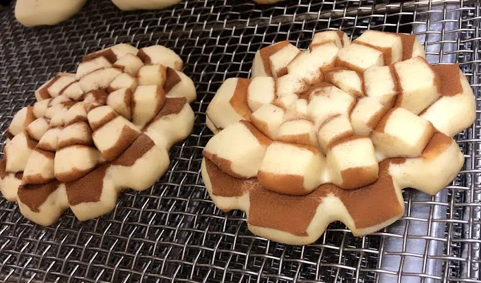 Blooming Donuts Picture 3