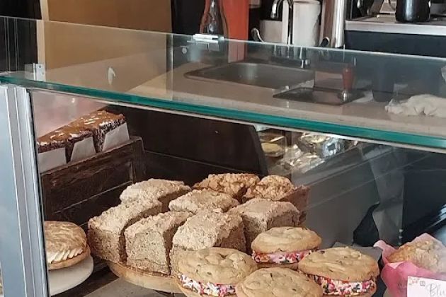 Abbie Cakes Sweet Kitchen