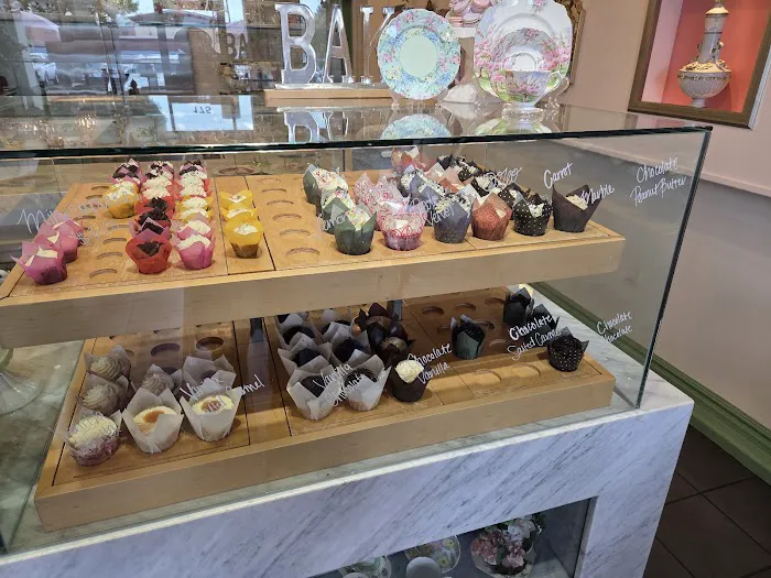 SweetScape Bakery & Tearoom Picture 3