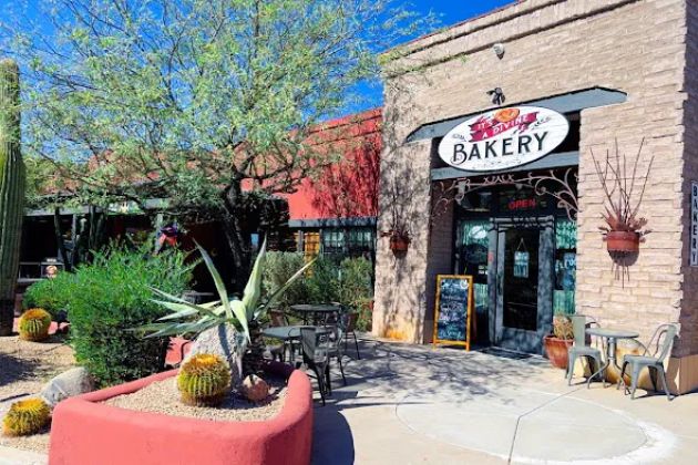 It's A Divine Bakery
