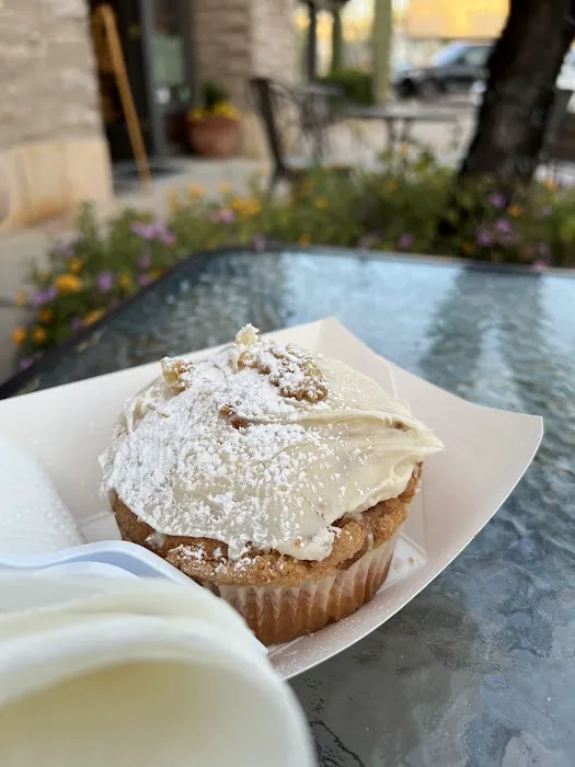 It's A Divine Bakery Picture 9