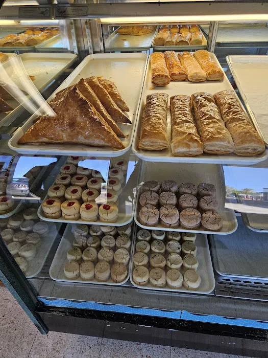 Carmen's Bakery Picture 4