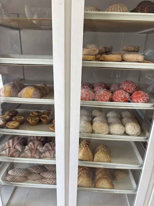 Carmen's Bakery Picture 5