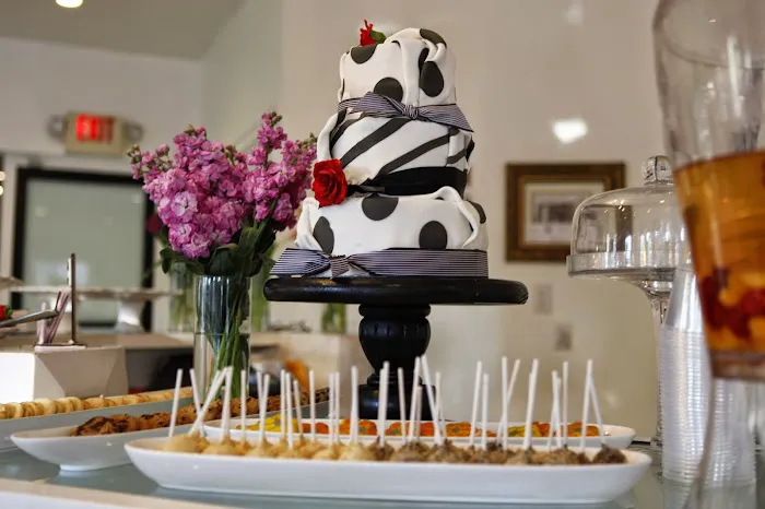 Paula Jacqueline Cakes and Pastries Picture 1