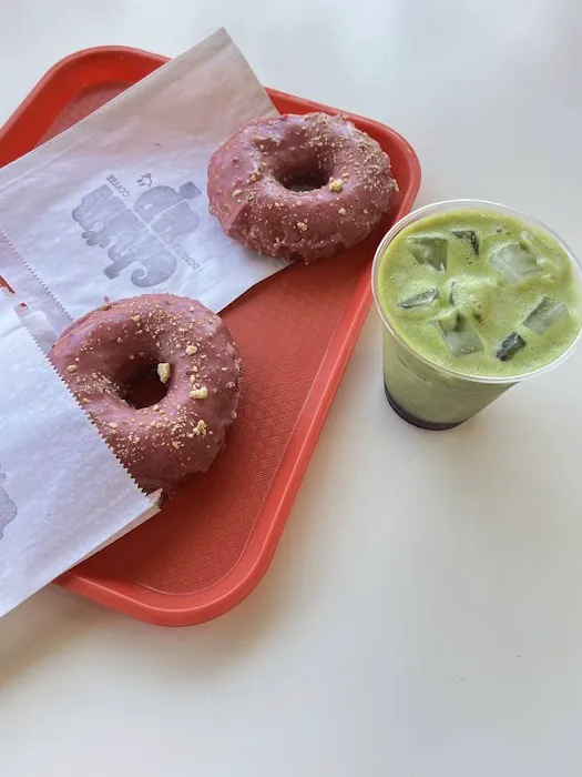 Chin Up Donuts Picture 3