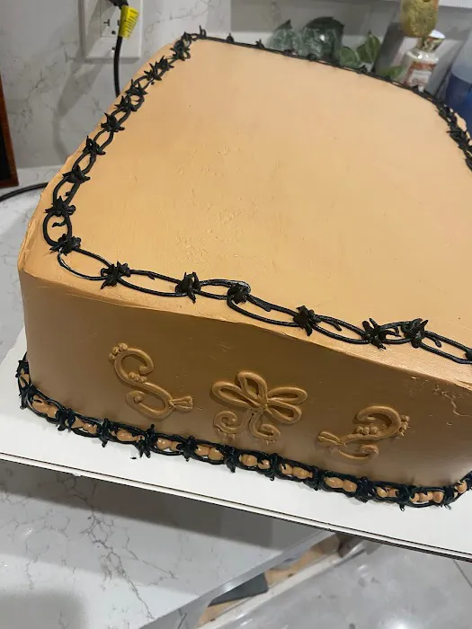 Nora's Cakes Picture 10