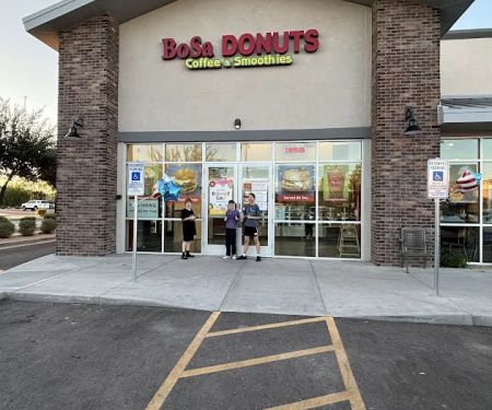 BoSa Donuts