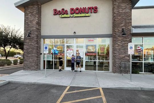 BoSa Donuts
