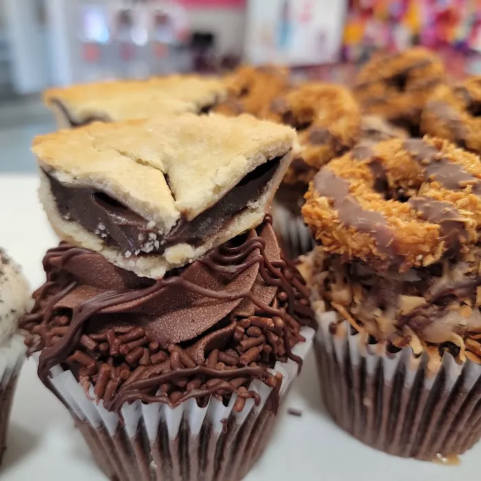 Red Velvet Bakery Picture 3