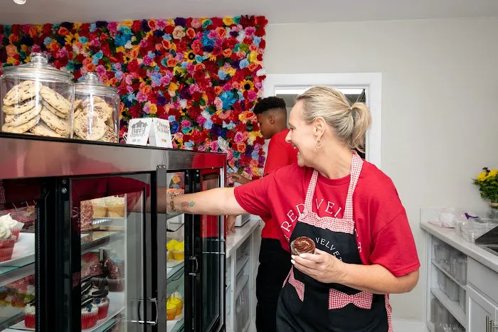 Red Velvet Bakery Picture 2