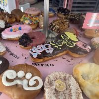 Voodoo Doughnut ico