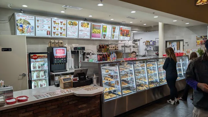 Bosa Donuts Picture 3