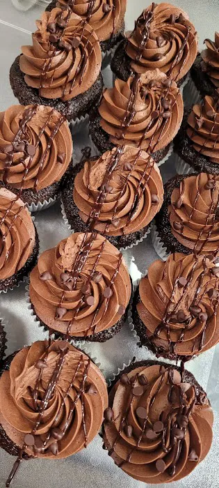 Ava J's Cupcakes Picture 5