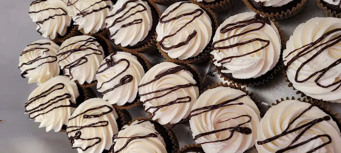 Ava J's Cupcakes Picture 4