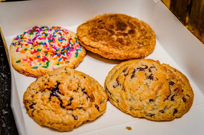 Buttered Up Bakery - Mesa Picture 3